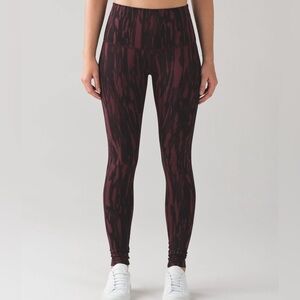 Lululemon Wunder Under Pant Full-On Luon
Painted Animal Bordeaux Drama Black - 6